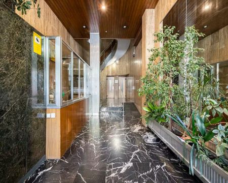 Calle de Bravo Murillo, Madrid, Community of Madrid 28010 - Photo 5