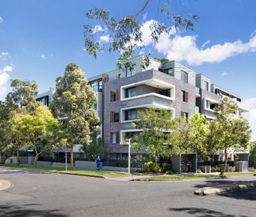 Tranquil One Bedroom PLUS Study with Leafy Outlook - Photo 2