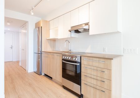 1108 Pendrell Street, Vancouver - Photo 5