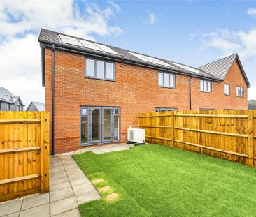 2 bedroom semi-detached house to rent - Photo 4