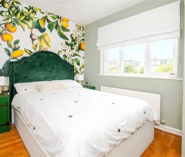 Second Cross Road, Twickenham, TW2 - Photo 4