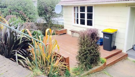 Lovely Partially Furnished Home - Photo 5