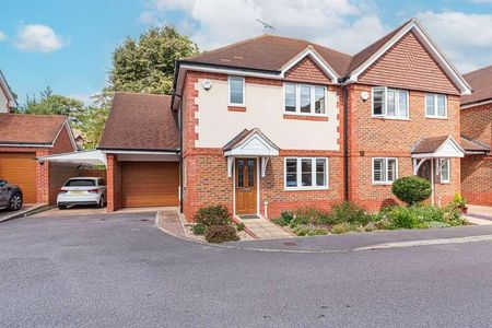 Rectory Close, Wokingham, RG40 - Photo 2