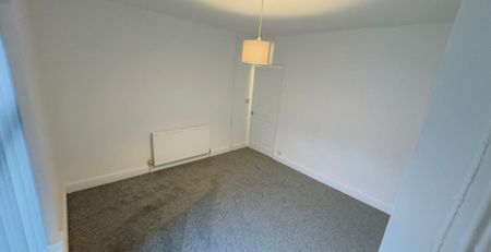 Flaxpiece Road, Clay Cross, Chesterfield, S45 9HB - Photo 3