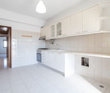 Setúbal, Setúbal Municipality 2810-221 - Photo 3