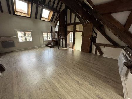 Location Appartement 3 pièces 42m² - Photo 3