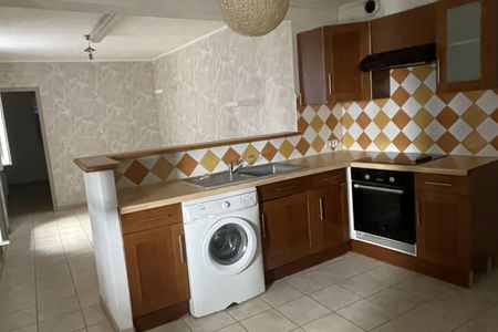 À LOUER - APPARTEMENT T3 Pont-Saint-Esprit - Photo 5