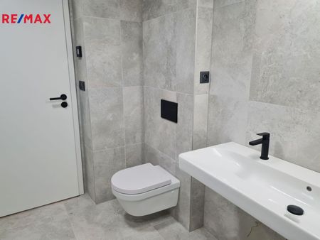 Pronájem bytu 1+kk v osobním vlastnictví 39 m², Brno - Fotografie 3