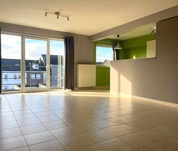 Appartement te huur - Photo 1