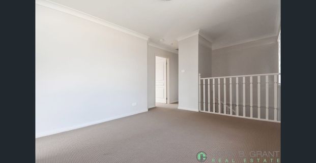 PERFECT FAMILY HOME! - Photo 1