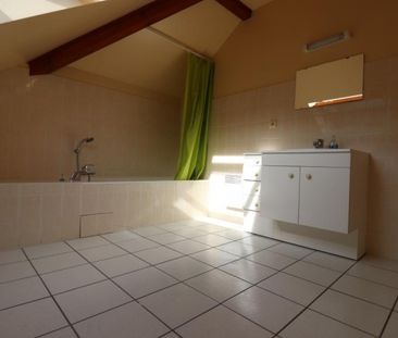 Location Appartement P2 en attique Thoiry - Photo 1