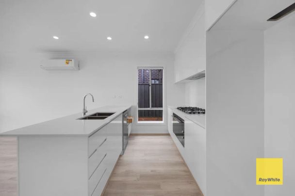 “Ultimate Luxury and Location - A Dream Home in TRUGANINA” - Photo 1