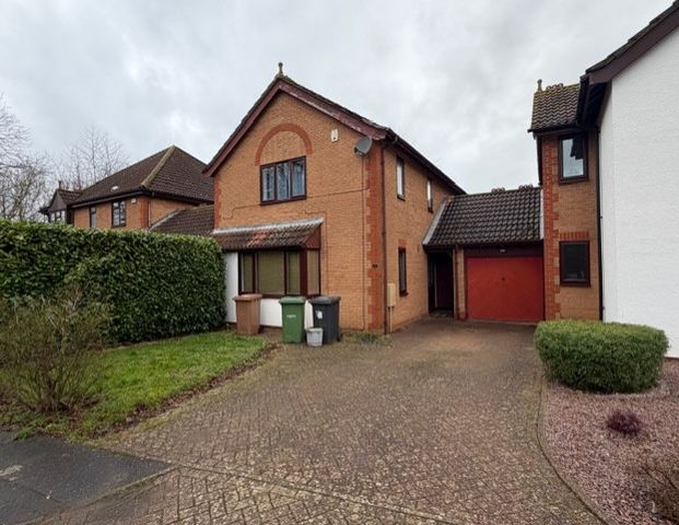 Rothwell Way, Orton Longueville, Peterborough - Photo 1