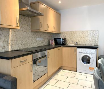 2 bedroom flat to rent - Photo 6