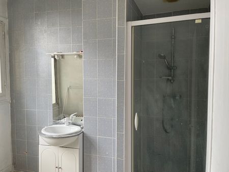 Location Appartement 3 pièces 63m² CHATELLERAULT 86100 - Photo 3