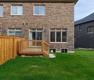 For Lease - 1030 Valhalla Terrace, Pickering, Ontario - Photo 2