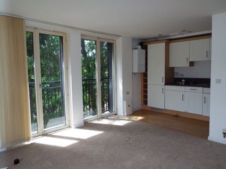 Hermitage Court, Leicester, LE2 - Photo 4