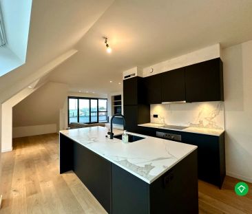 Penthouse met drie slaapkamers en garage in het centrum Koekelare - Photo 4