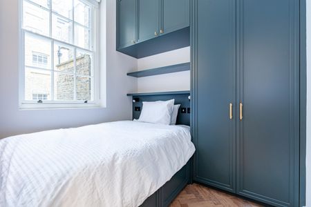2 Bed Flat, Winchester Street, SW1V - Photo 2
