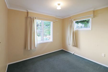 Welcome to 33 Victory Crescent!!! - Photo 3