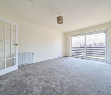 10, Saunders Way - Photo 6