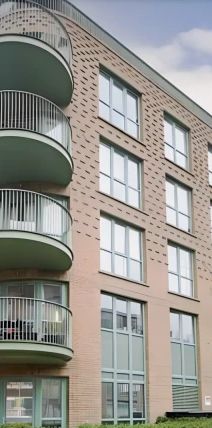 3 Bedroom 2 Bathroom - Photo 1