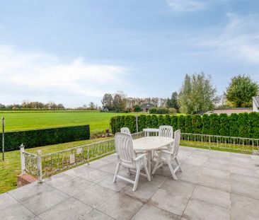 Ruime gezinswoning met tuin en zicht op groen - Photo 1