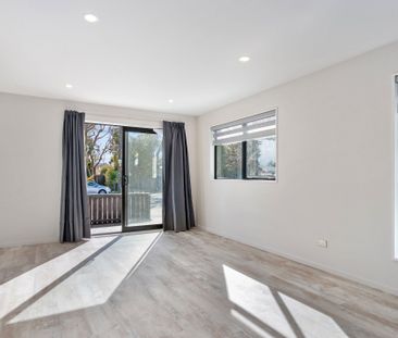 Warm and sunny townhouse - Photo 2