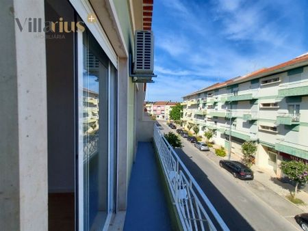 Apartamento T2 - Photo 2