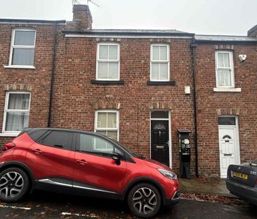 4 bedroom private hall to rent - Photo 1