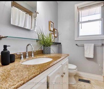 For Lease - 264 Livingston Road Unit# Main, Toronto, Ontario - Photo 2