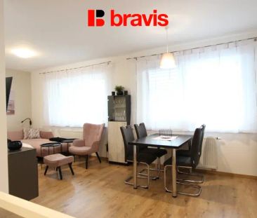 Pronájem bytu 2+kk, Slavkov u Brna, novostavba, zařízené, garážové ... - Fotografie 2