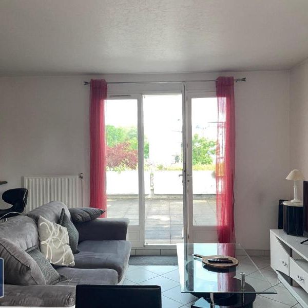 Location Appartement 3 pièces 69m² BOURG EN BRESSE 01000 - Photo 1