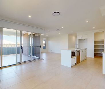 Newly Built Furnished Duplex in South Lakes - Photo 6