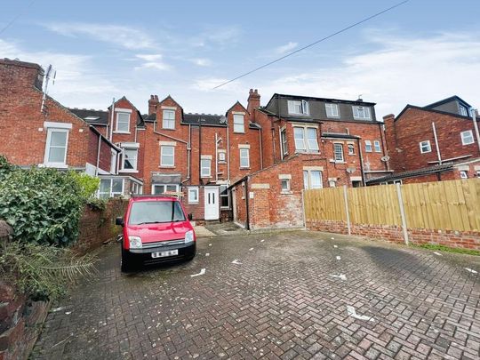 1 bedroom detached house to rent - Photo 1