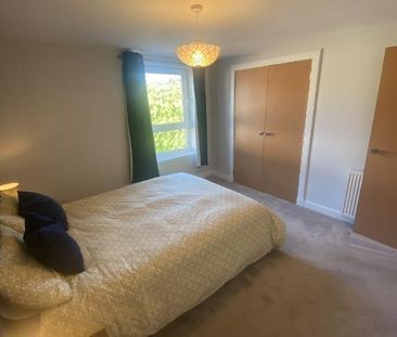 2 bedroom flat to rent - Photo 6
