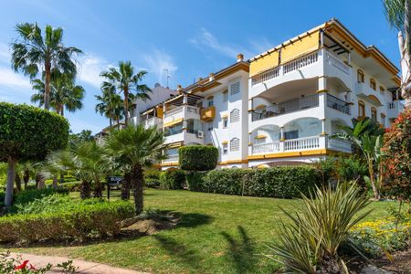 Alquiler Apartamento en Nueva Andalucía - La Dama De Noche, Marbella - Photo 3