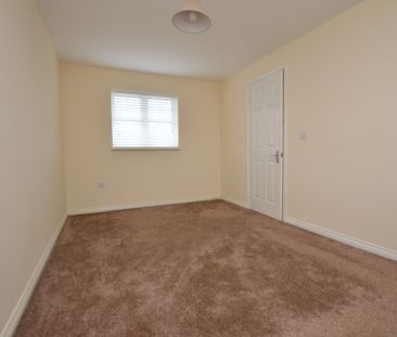 3 Bedroom Town House - Photo 6