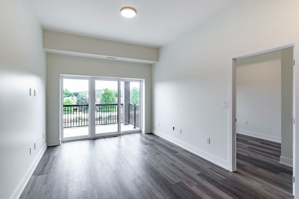 For Lease - 121 Mary Street Unit# 321, Clearview, Ontario - Photo 1