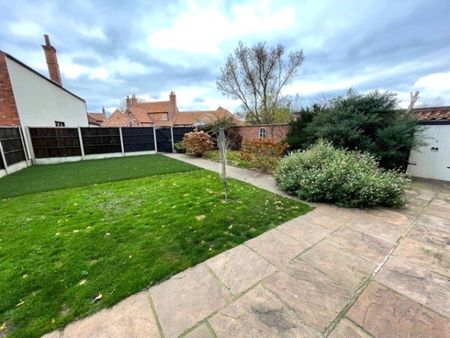 Station Rd, Sutton On Trent, Notts, NG23 - Photo 5