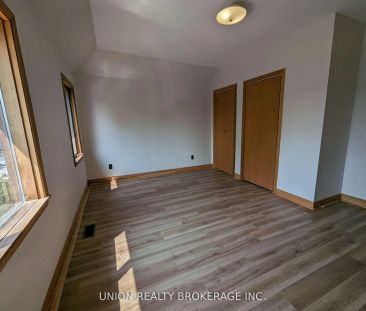 14 Harris Avenue #Upper - Photo 3