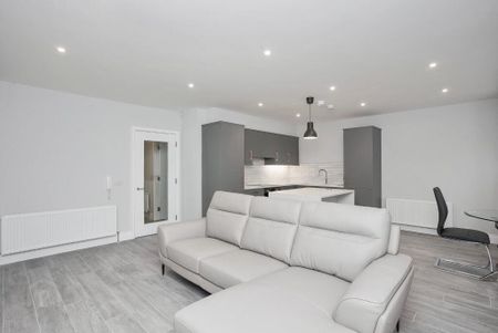 Apartment 7 15 Upper Lisburn Road, Finaghy, Belfast, BT10 0GW - Photo 2