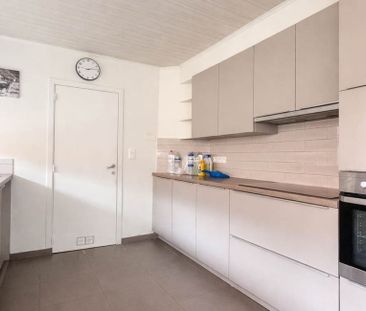 Woning te huur in Sint-Laureins voor € 950 met 3 slaapkamers - Photo 2