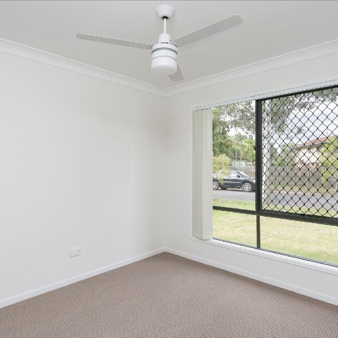 RENT @ $575.00 PER WEEK UNTIL 11/02/26 THEN RENT WILL GO TO $625.00 PER WEEK FROM 12/02/26 - Photo 1