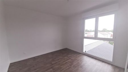 location Appartement T2 DE 36.1m² À TIGERY - Photo 5