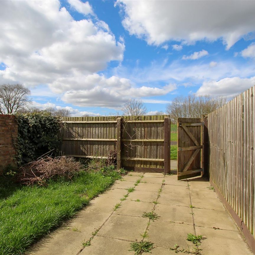 Abbey Place, Waterbeach - Photo 1