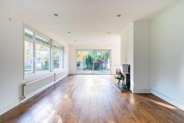 3 bedroom bungalow to rent - Photo 1