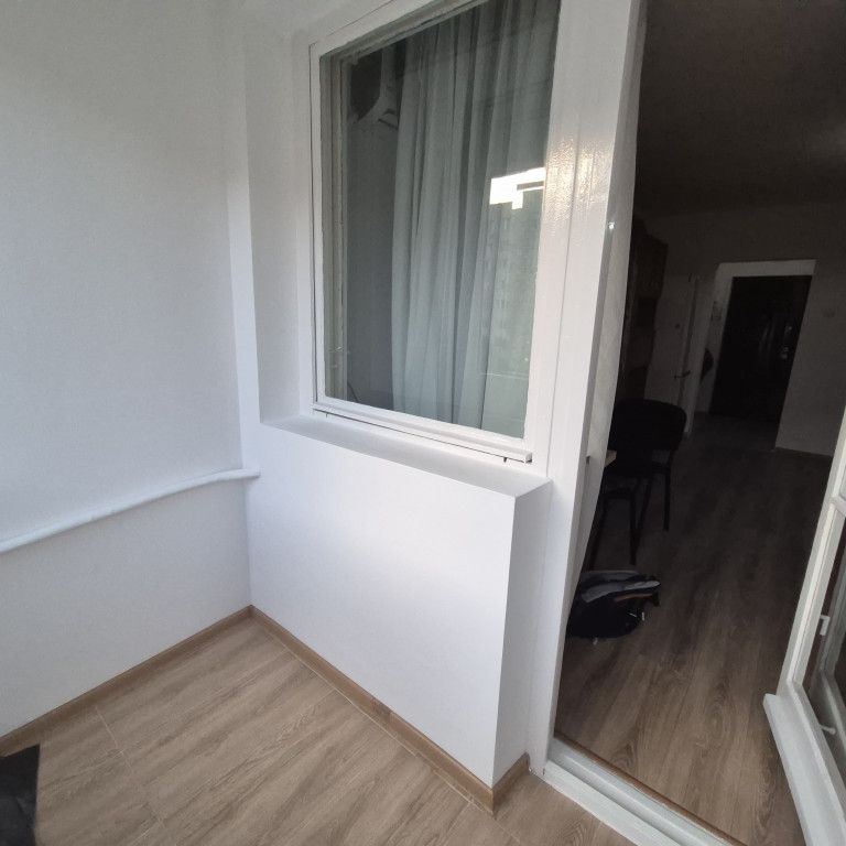 Dristor etaj 6 la metrou - Fotografie 1