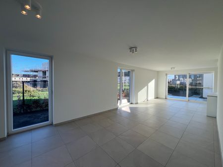 Halfopen nieuwbouwwoning met garage in Varsenare - Photo 3