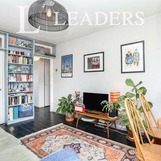 Hull Court, Grove Lane, London, SE5 - Photo 1